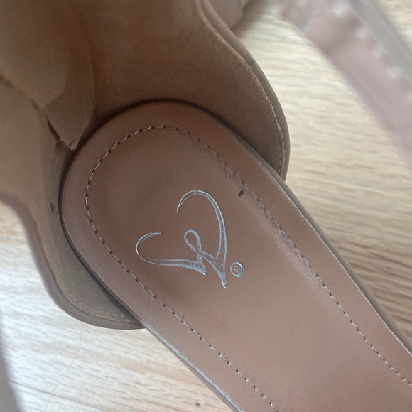 Light Beige Heels - Picture 7 of 8